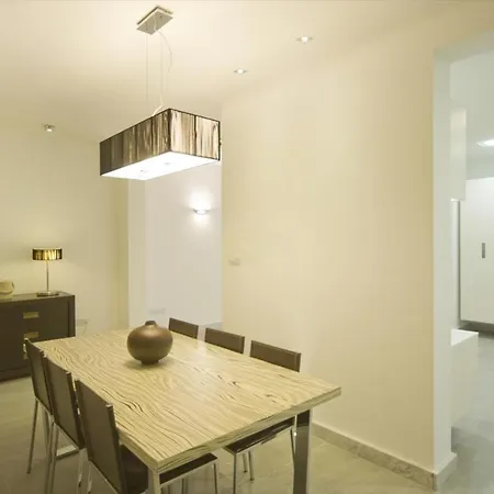 3br Semi-detached Villa